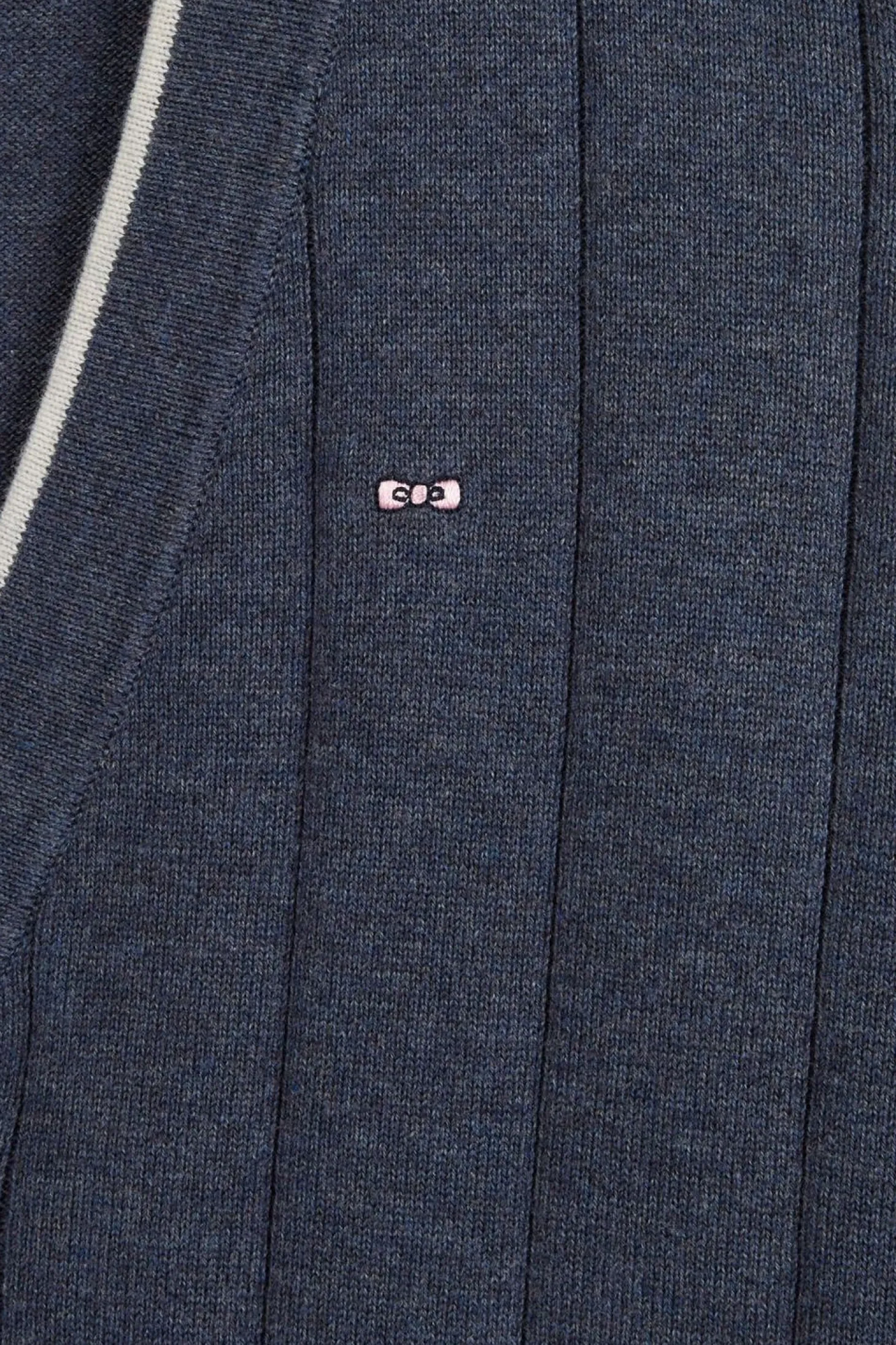 Cardigan Boutonne Bleu En Jeu De Maille