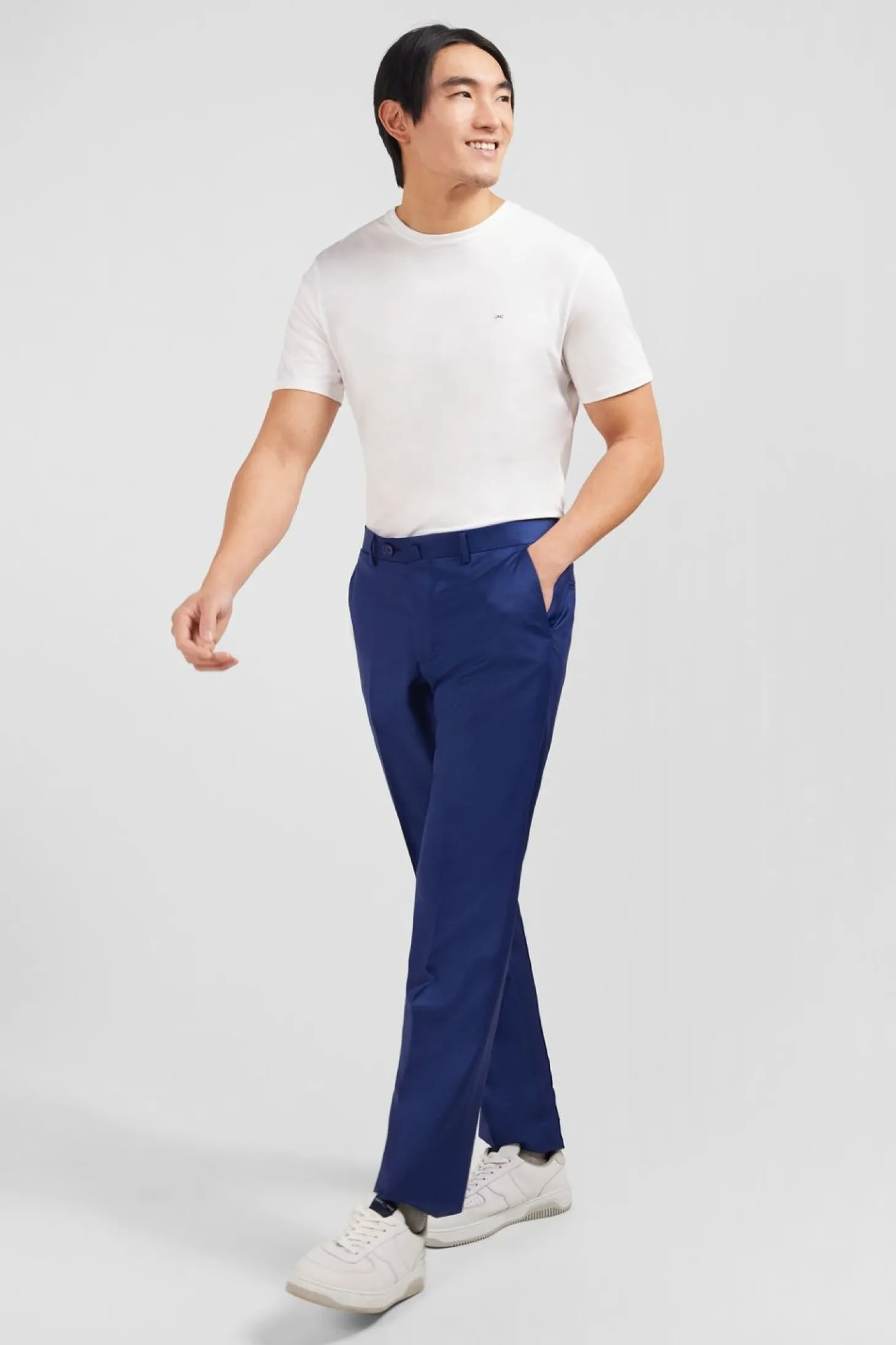 Pantalon Regular Bleu En Laine A Plis Casses