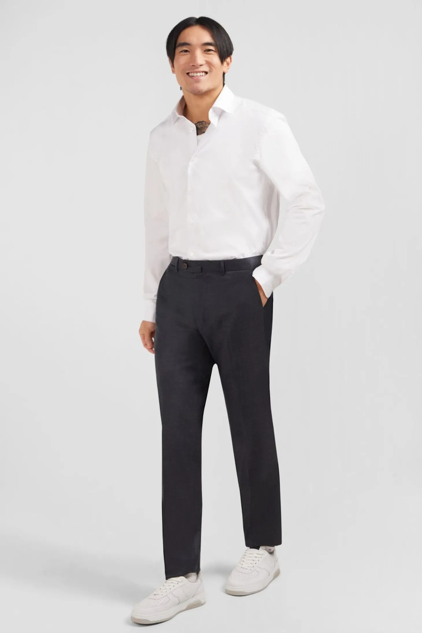 Pantalon Regular Gris En Laine A Plis Casses