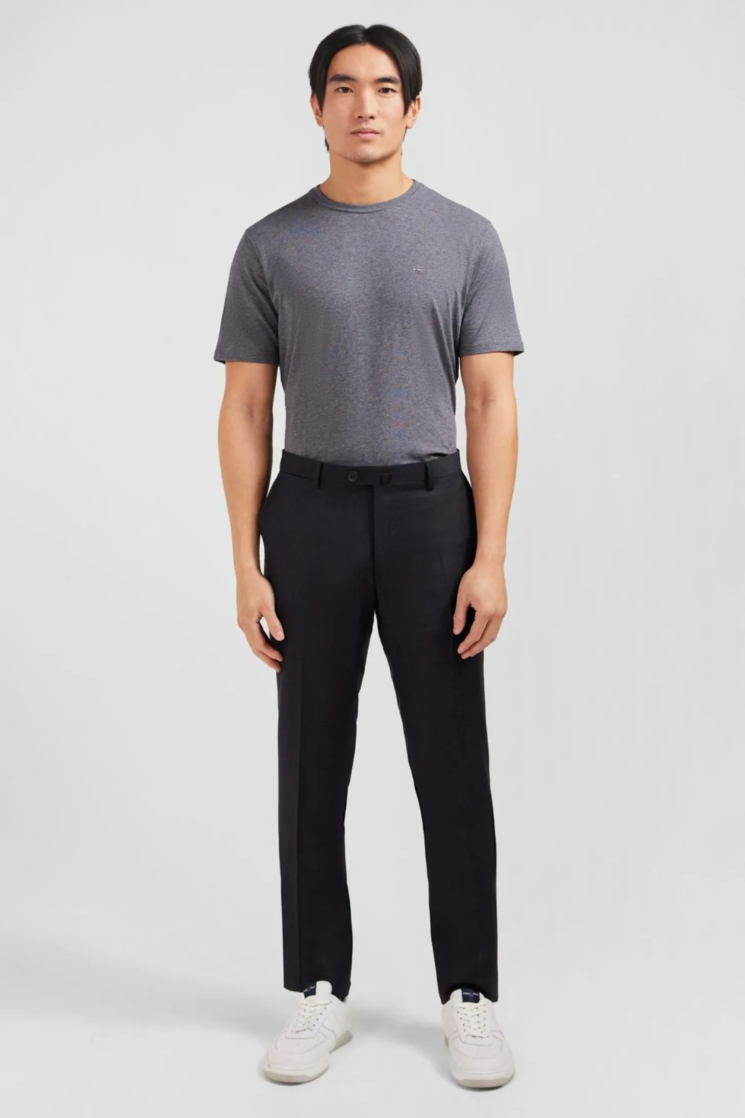 Pantalon Slim Gris Fonce En Laine A Plis Casses