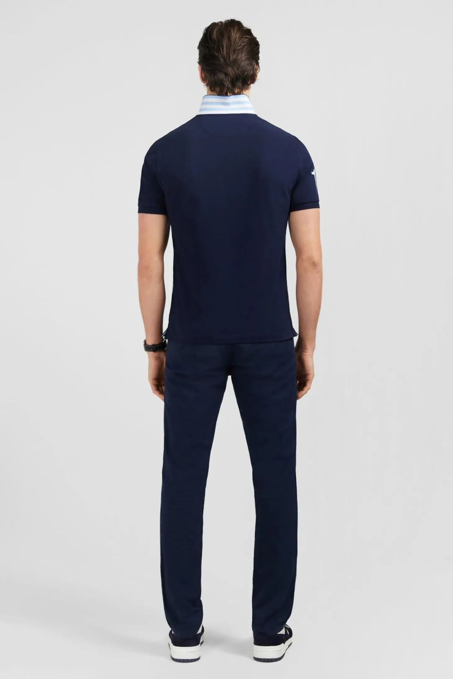 Polo Bleu Marine A Manches Courtes Numero 10
