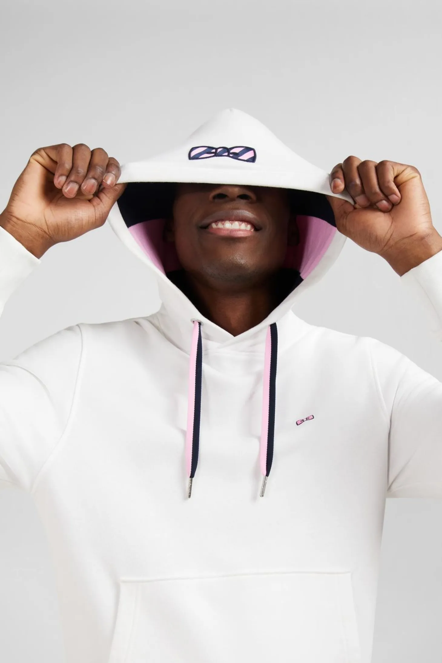 Sweat Blanc A Capuche