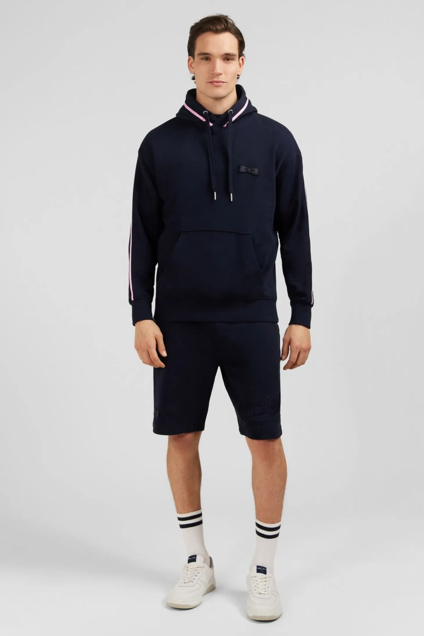 Sweat Bleu Marine A Capuche