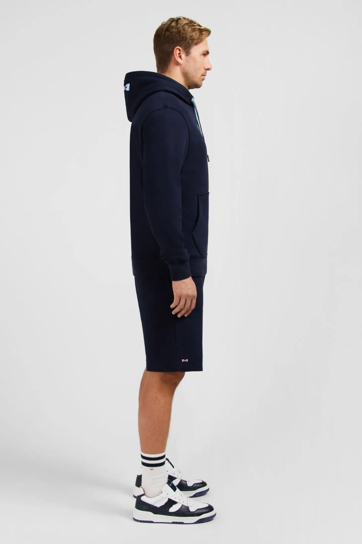 Sweat Bleu Marine A Capuche