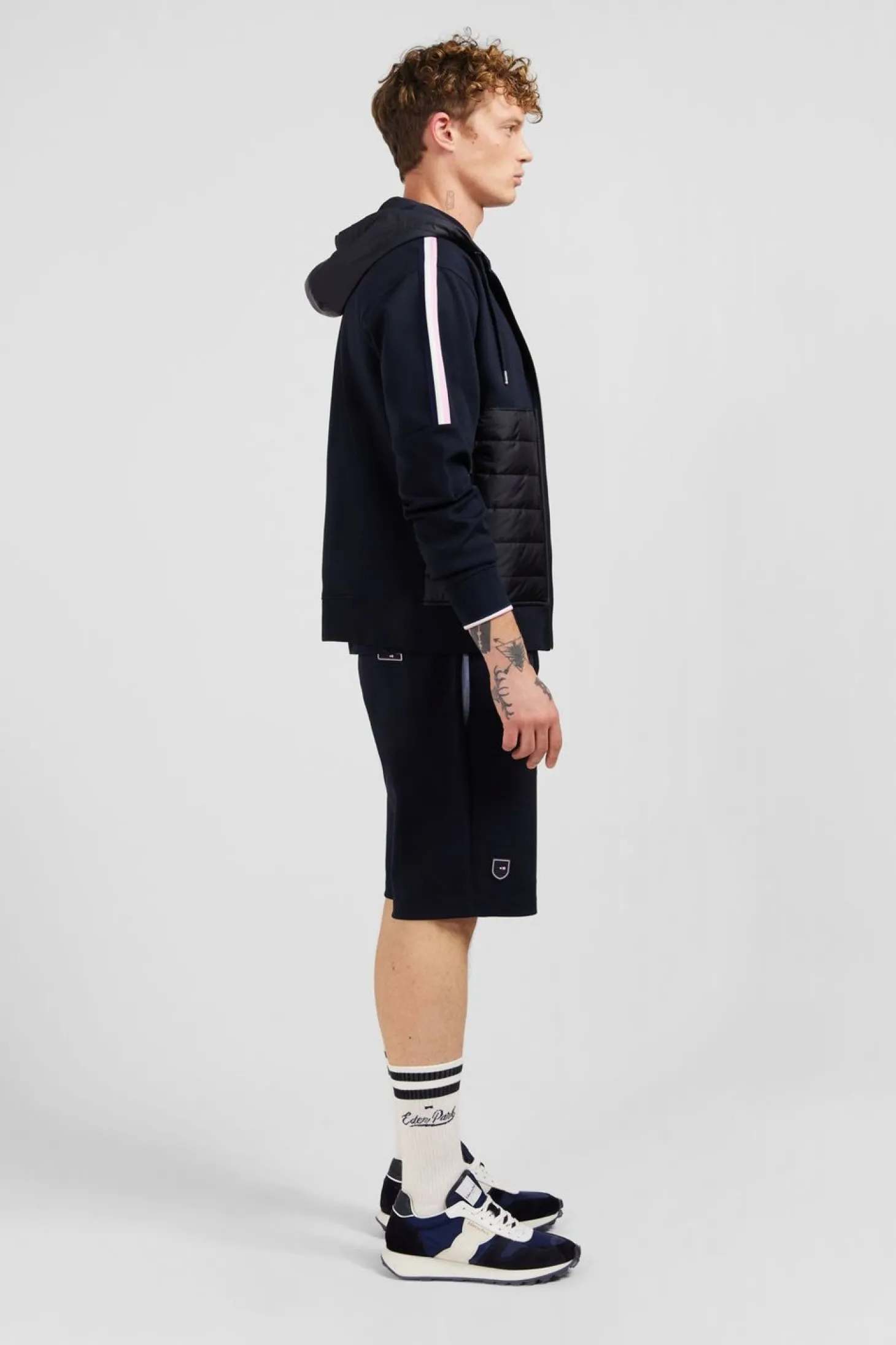 Sweat Zippe Bleu Marine A Capuche