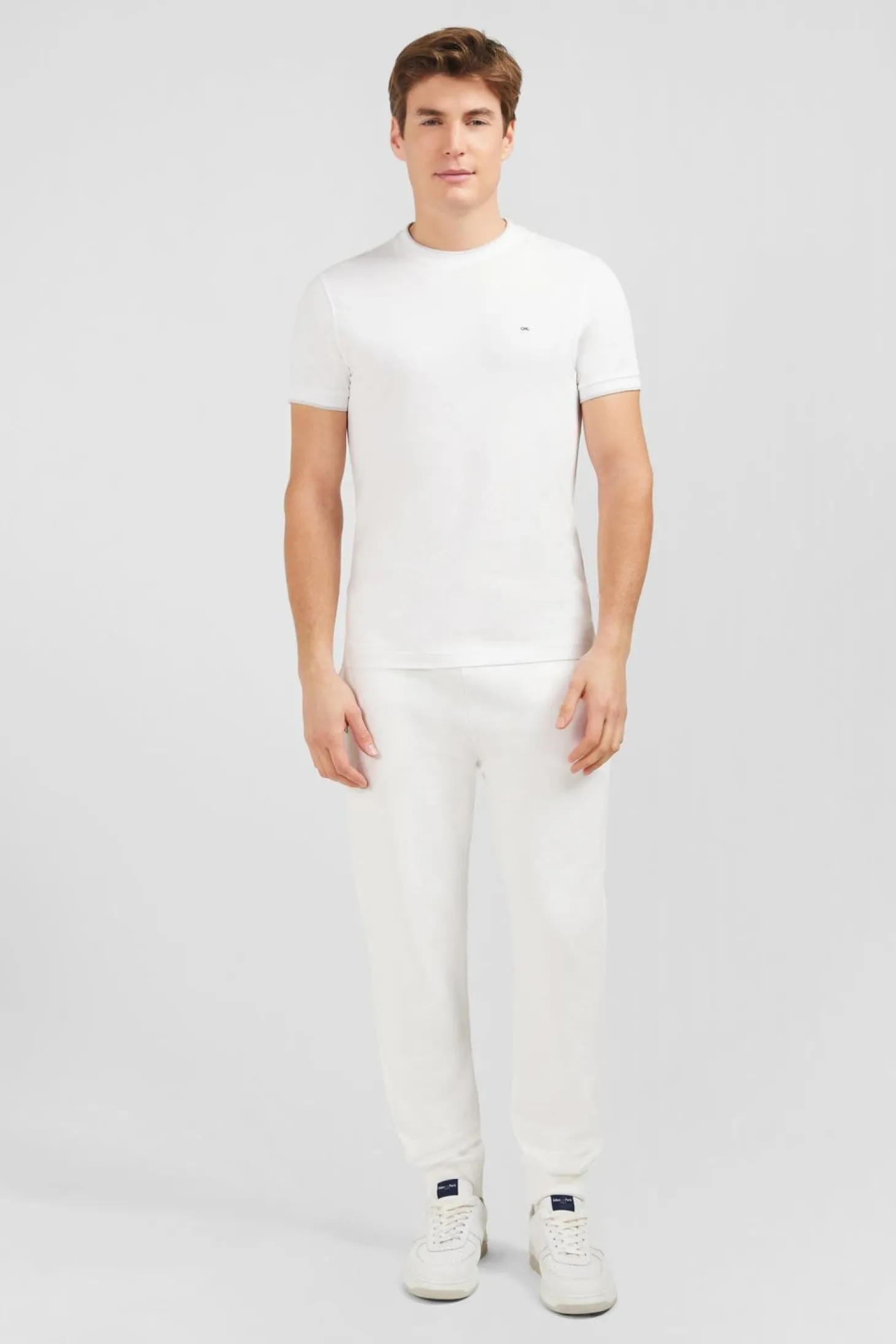 T-Shirt Blanc Uni A Manches Courtes