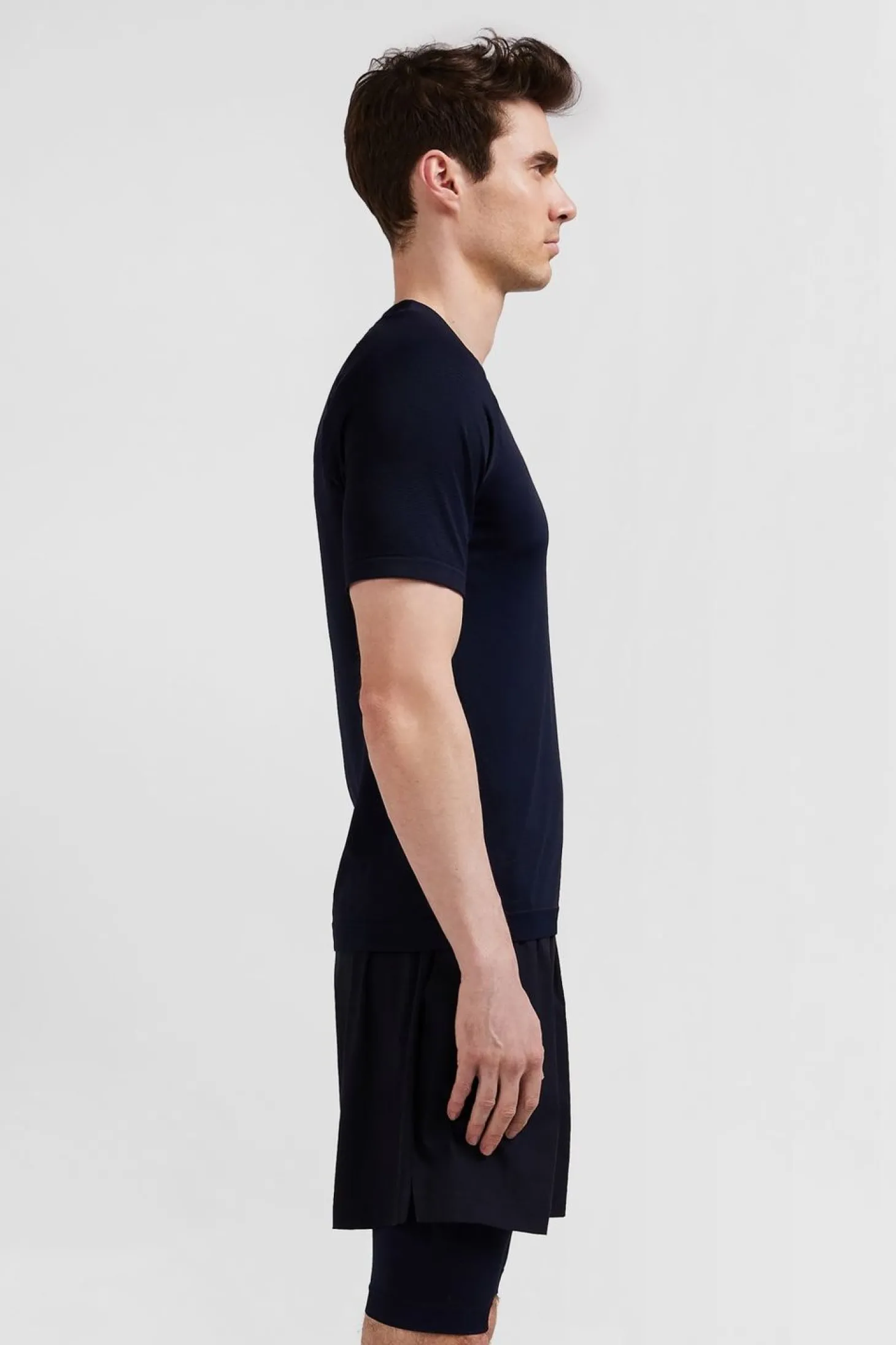 T-Shirt De Sport Manches Courtes A Details Cercles Bleu Marine