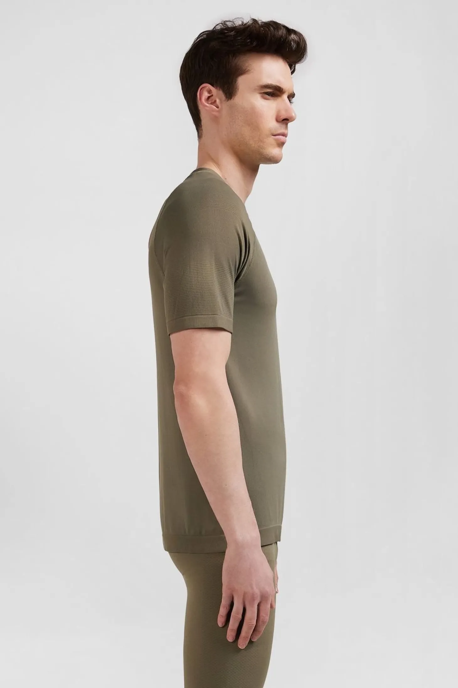 T-Shirt De Sport Manches Courtes A Details Cercles Kaki