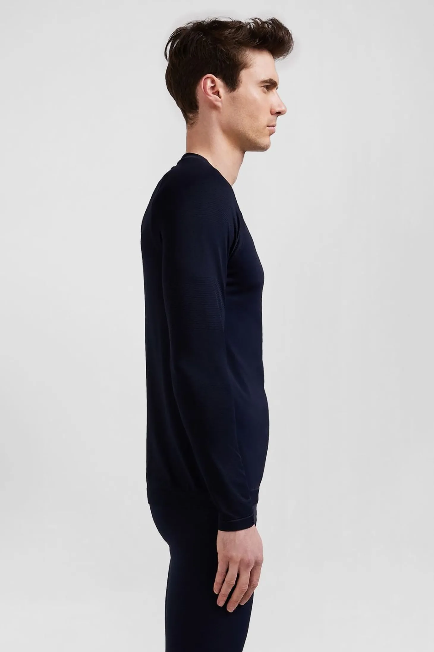 T-Shirt De Sport Manches Longues A Details Cercles Bleu Marine