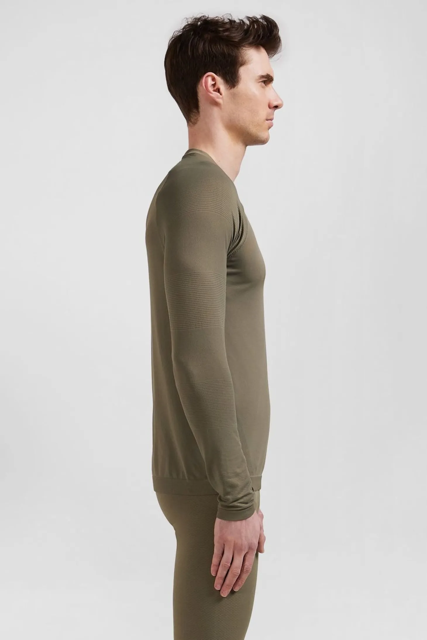 T-Shirt De Sport Manches Longues A Details Cercles Kaki