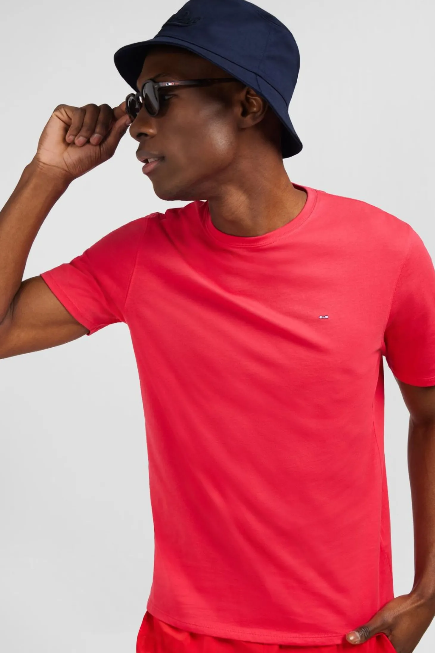 T-Shirt Rouge A Manches Courtes